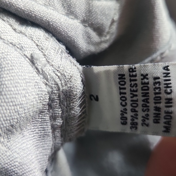 Refuge High Waisted Light Grey Denim Shorts - Picture 13 of 13